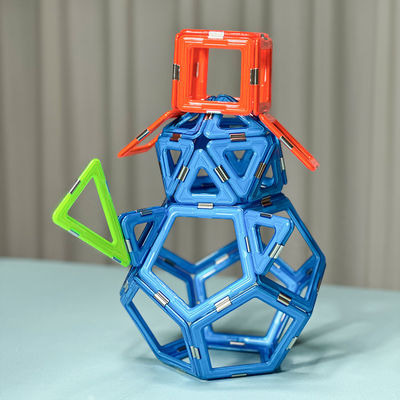 acheter Homme de neige en forme de carreaux géométriques magnétiques Blocs de construction pour les esprits créatifs online manufacture