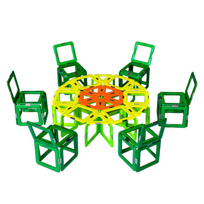 Thème familial Carreaux magnétiques Blocs de construction Tête Jouets éducatifs personnalisés CE approuvé