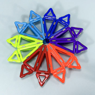 Œuvres créatives Blocs magnétiques Jouets pour enfants Carreaux magnétiques Lucky Compass